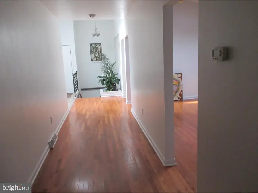 207 Pine St, Turnersville, NJ 08012 - #2