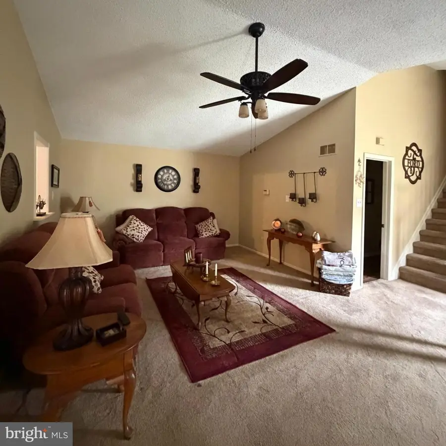 527 Dover Cir, Glassboro, NJ 08028 - #2