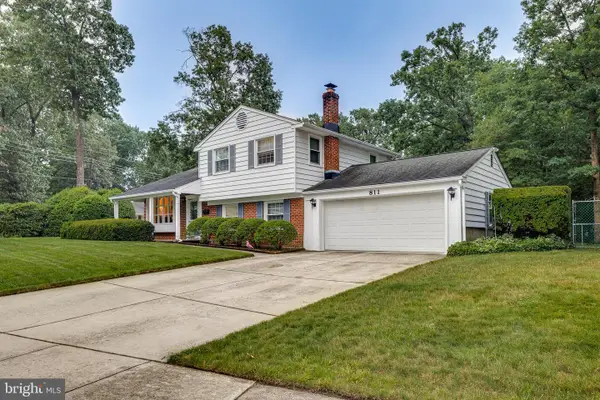 811 Saratoga Ter, BLACKWOOD, NJ 08012
