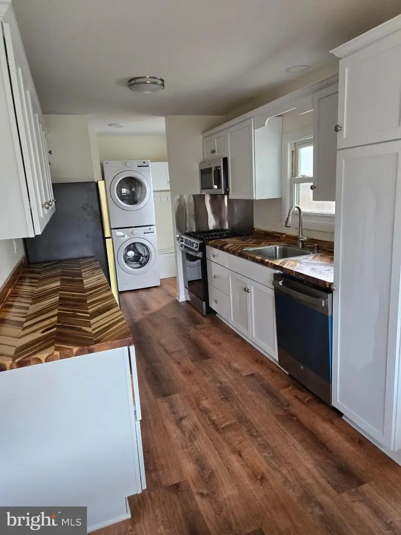 1101 Franklin St, Clayton, NJ 08312 - #2