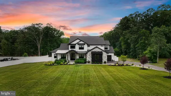 2731 Fries Mill Rd, WILLIAMSTOWN, NJ 08094