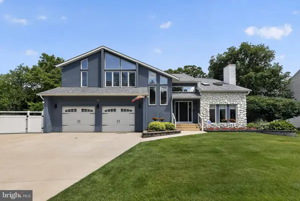 9 Rittenhouse Sq, SICKLERVILLE, NJ 08081