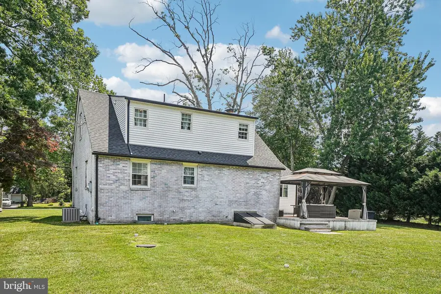 421 Prosser Ave, Williamstown, NJ 08094 - #3