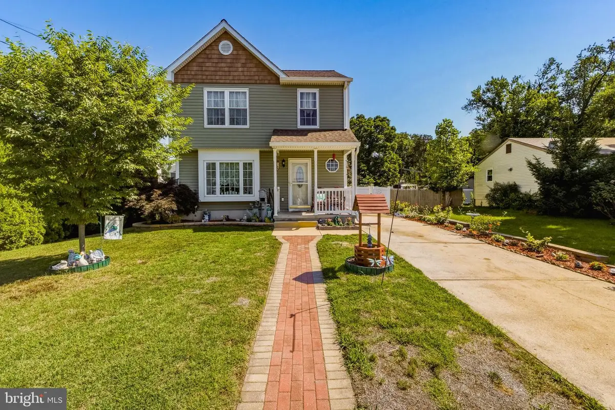 605 Woodlawn Ave, National Park, NJ 08063 - #1