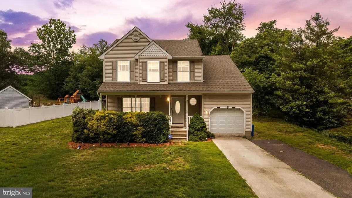 975 Lindsey Dr, Woodbury, NJ 08096 - #1
