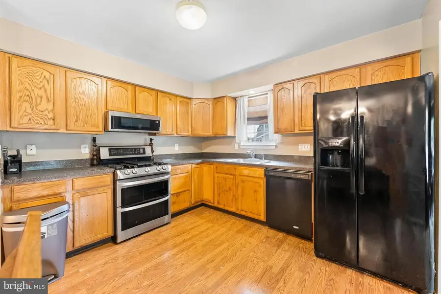 975 Lindsey Dr, Woodbury, NJ 08096 - #2
