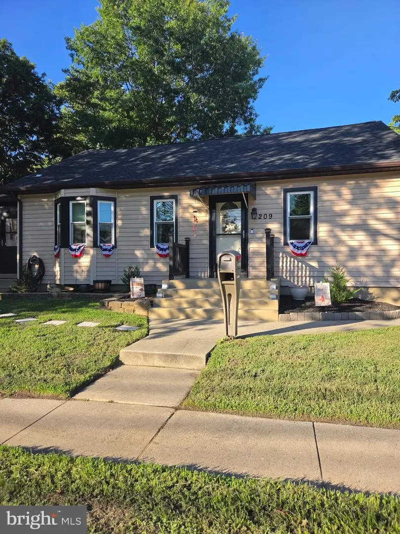 209 Main St, Mantua, NJ 08051 - #1