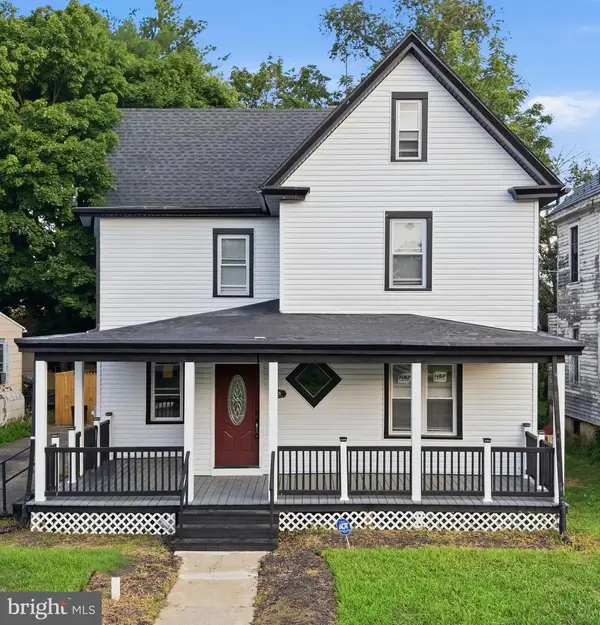 36 W Center St, CLAYTON, NJ 08312