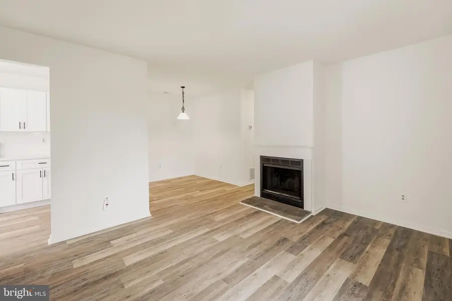 405 Atlanta Ct, Sewell, NJ 08080 - #3