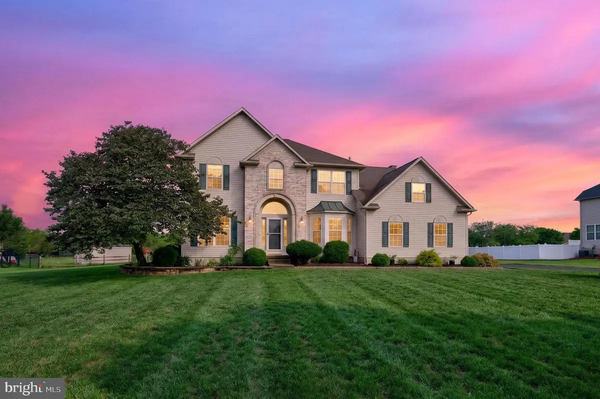 705 Elaine Dr, Mickleton, NJ 08056 - #1