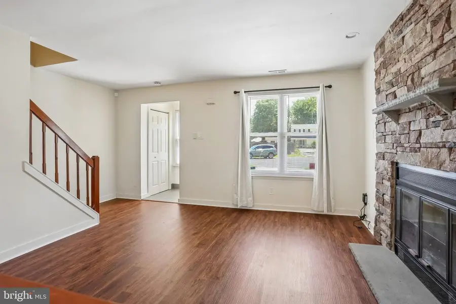 8 Nova Ct, Sewell, NJ 08080 - #3