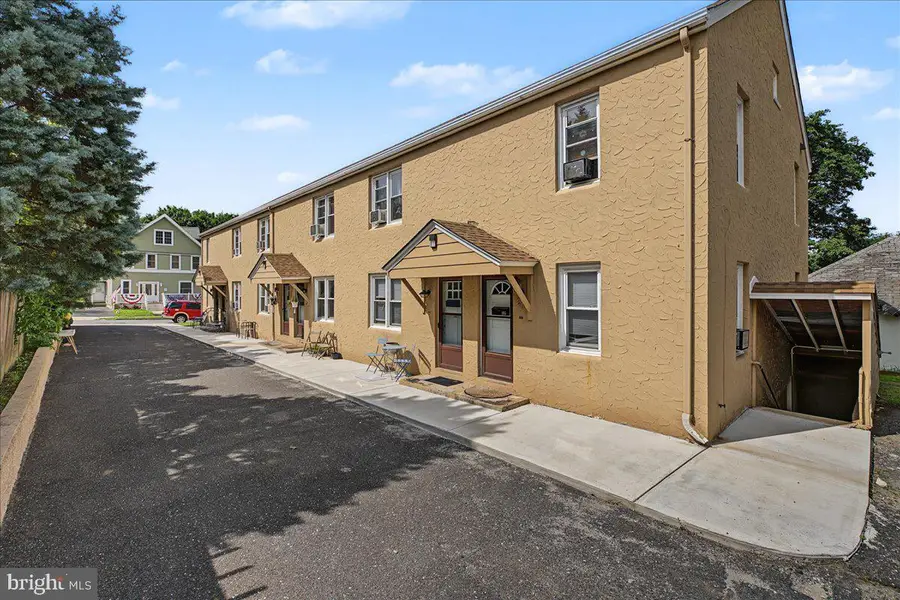 56 Linwood Ave, Williamstown, NJ 08094 - #3