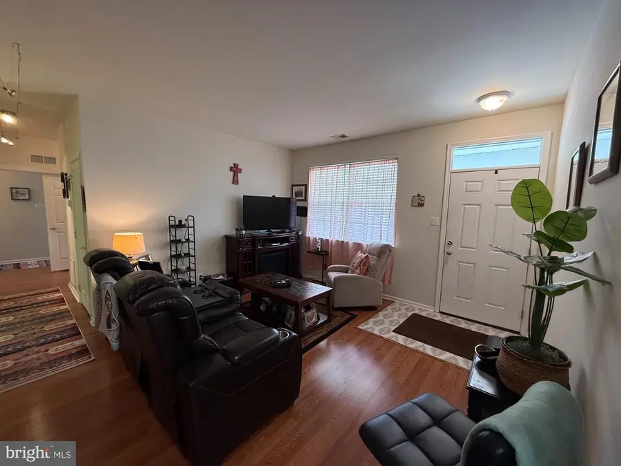 81 Pelican, Thorofare, NJ 08086 - #3