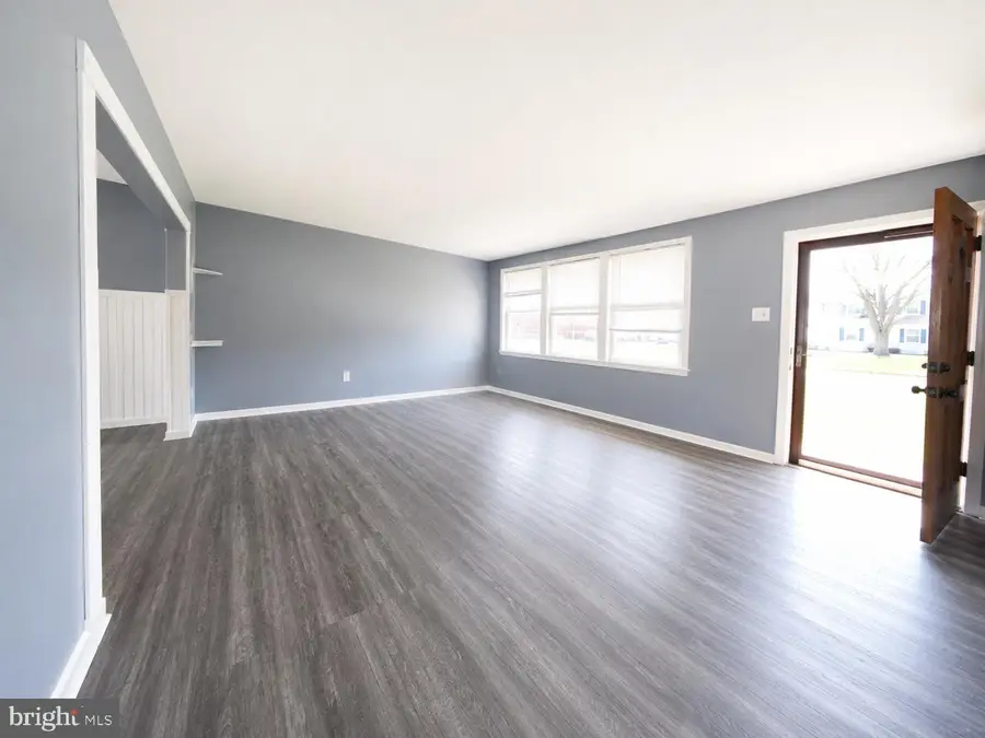 816 Lancing Rd, West Deptford, NJ 08096 - #3