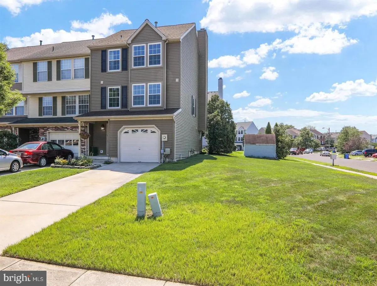 22 Canterbury Ct, Glassboro, NJ 08028 - #1