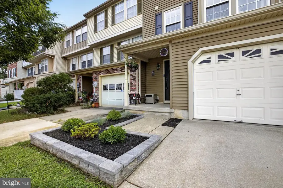 22 Canterbury Ct, Glassboro, NJ 08028 - #2