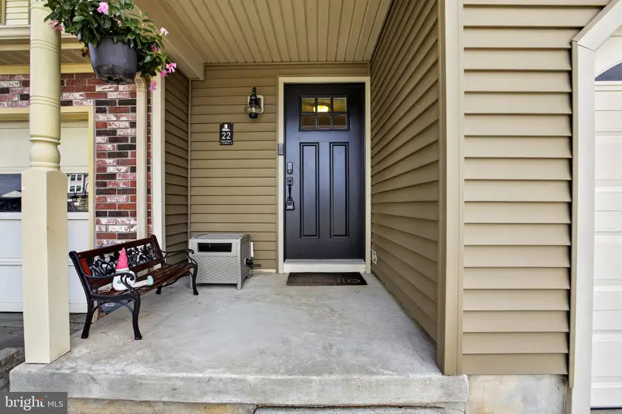 22 Canterbury Ct, Glassboro, NJ 08028 - #3