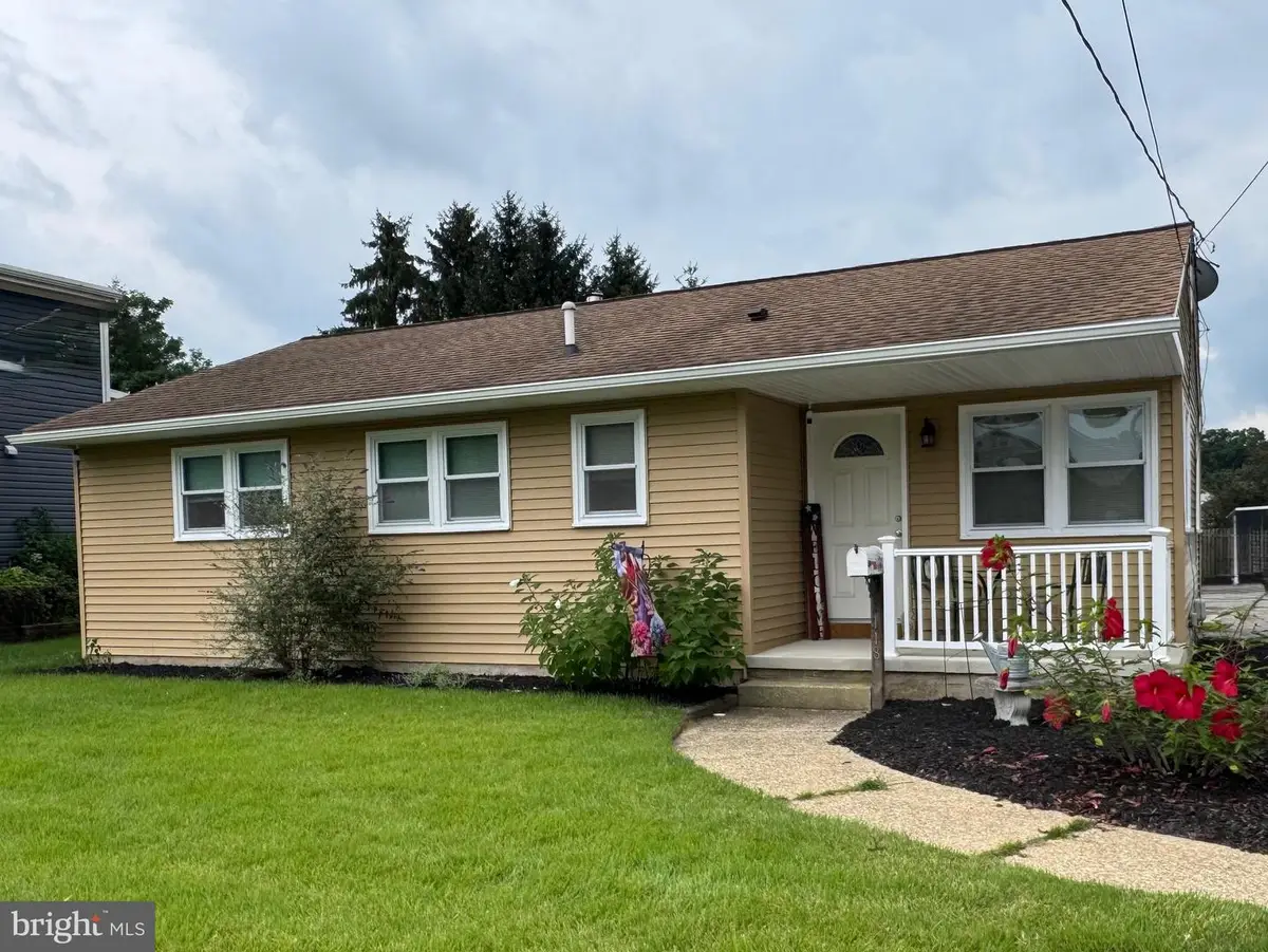 118 Franklin St, Swedesboro, NJ 08085 - #1