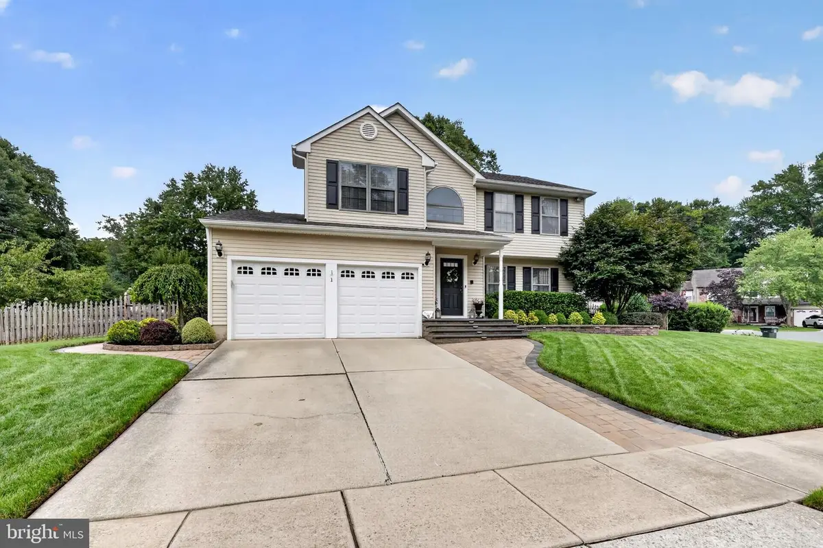 1 Woodleigh Ct, Mantua, NJ 08051 - #1