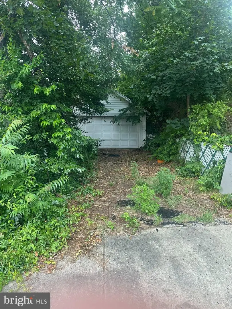 448 Sheridan Ave, Paulsboro, NJ 08066 - #3