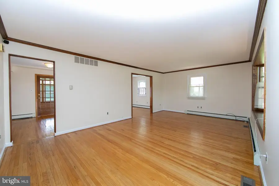 890 Mantua Blvd, Sewell, NJ 08080 - #3