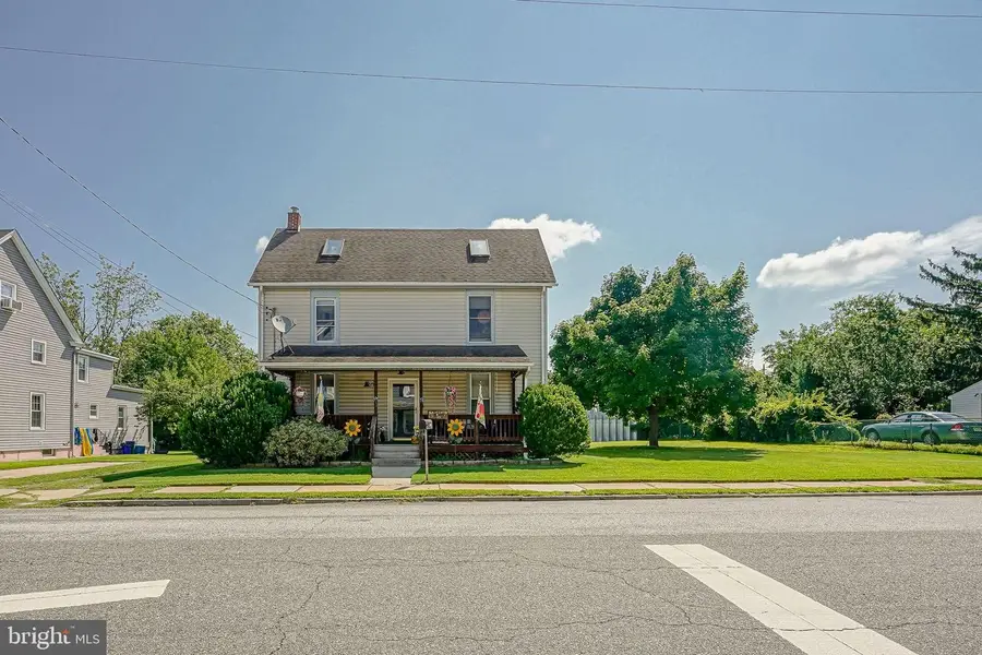 122 N Repauno Ave, Gibbstown, NJ 08027 - #3