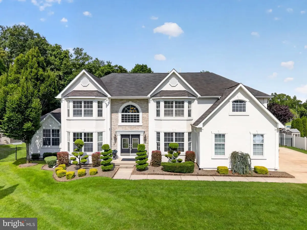 6 Alison Ct, Deptford, NJ 08096 - #1