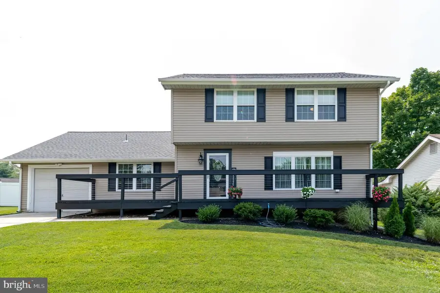 610 Westover Ct, Williamstown, NJ 08094 - #2