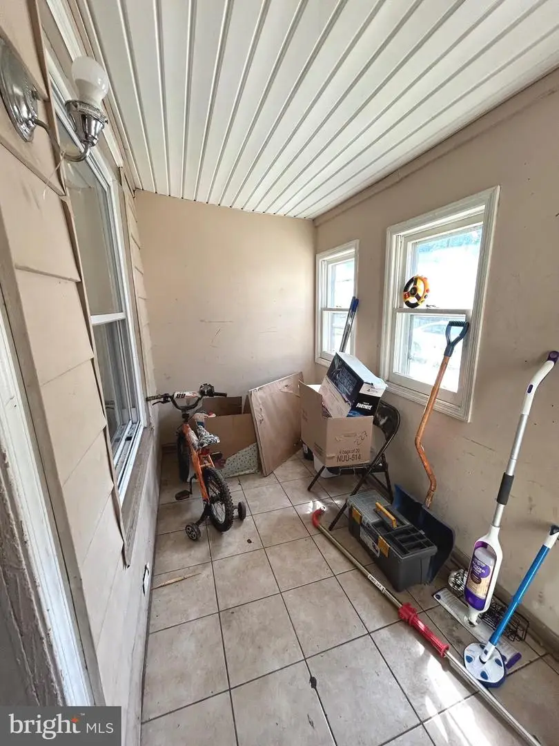 227 W Adams St, Paulsboro, NJ 08066 - #3
