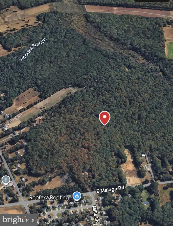 540 E Malaga Rd, WILLIAMSTOWN, NJ 08094