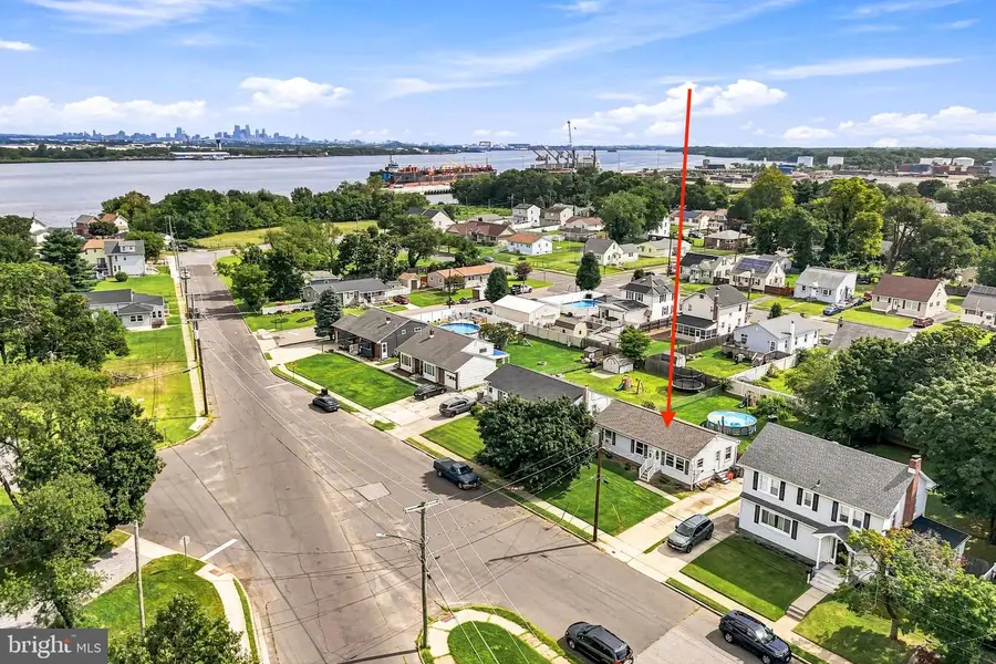 205 Lincoln Ave, Paulsboro, NJ 08066 - #3