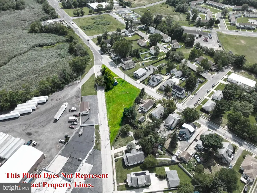 1645 S Delaware St, Paulsboro, NJ 08066 - #3