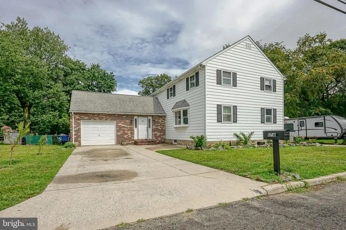 176 Columbia Ave, West Deptford, NJ 08086 - #1