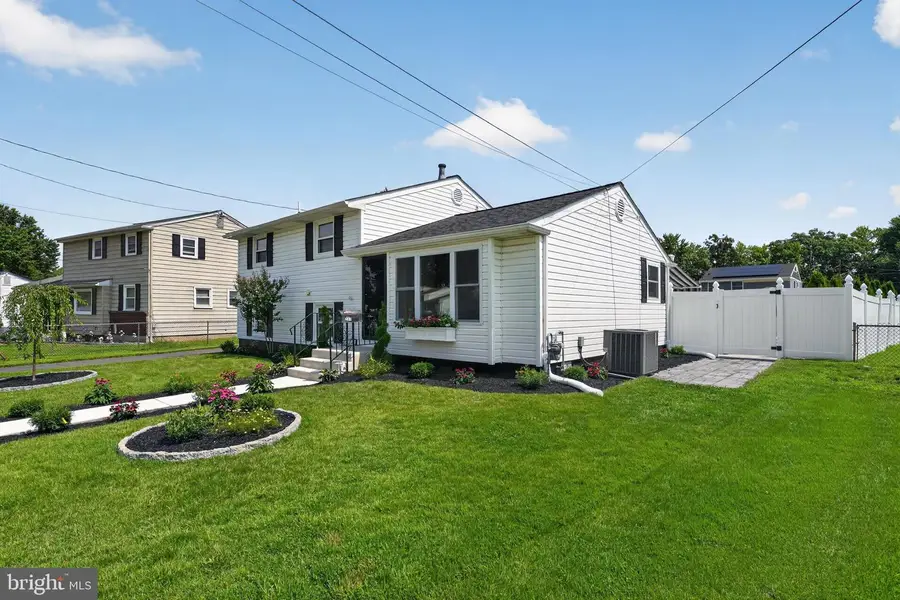 237 Windsor Ln, Westville, NJ 08093 - #3