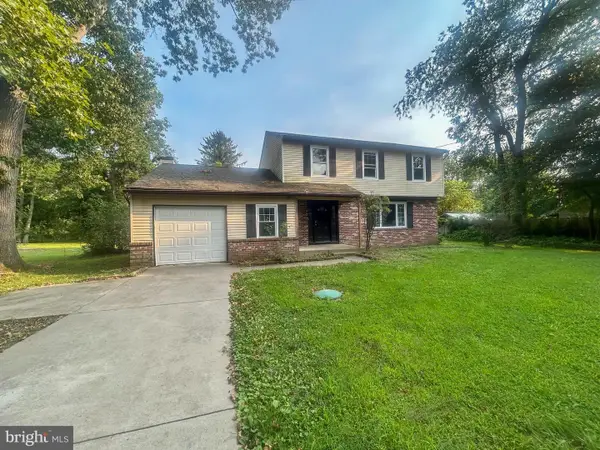 6 Harrell Ave, WILLIAMSTOWN, NJ 08094