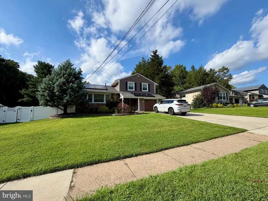 10 Forrest Dr, Blackwood, NJ 08012 - #2
