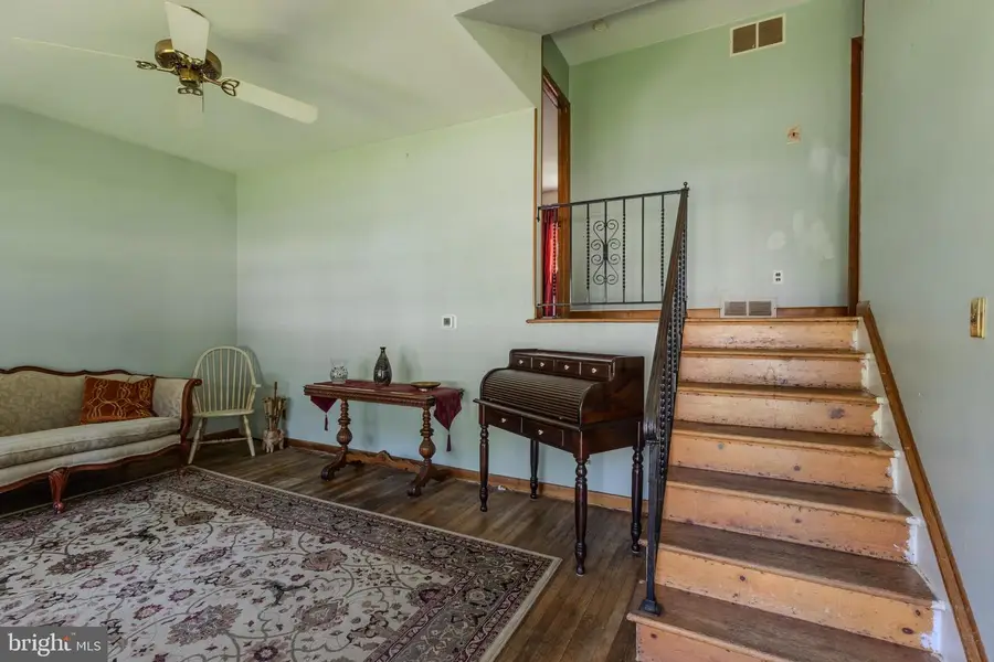 1290 Puritan Ave, West Deptford, NJ 08096 - #3