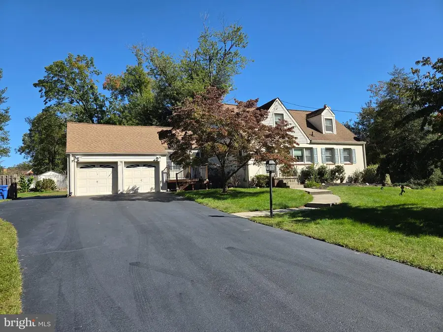 275 Glenwood Ave, Woodbury Heights, NJ 08097 - #3