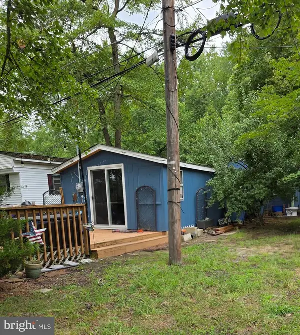 39 N Shore Dr, MONROEVILLE, NJ 08343