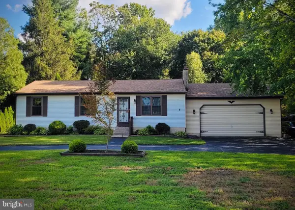 1930 Grant Ave, WILLIAMSTOWN, NJ 08094