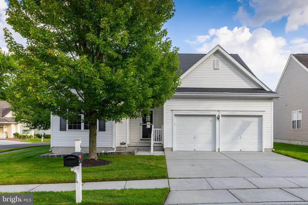 607 Hidden Oaks Dr, Deptford, NJ 08096 - #1