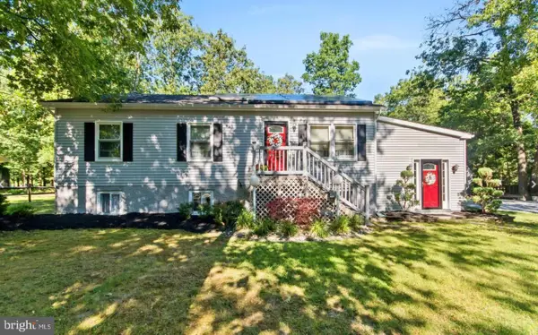 1425 12th Ave, WILLIAMSTOWN, NJ 08094