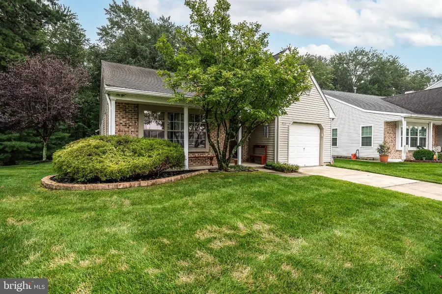 722 Bordeaux Ct, Williamstown, NJ 08094 - #2