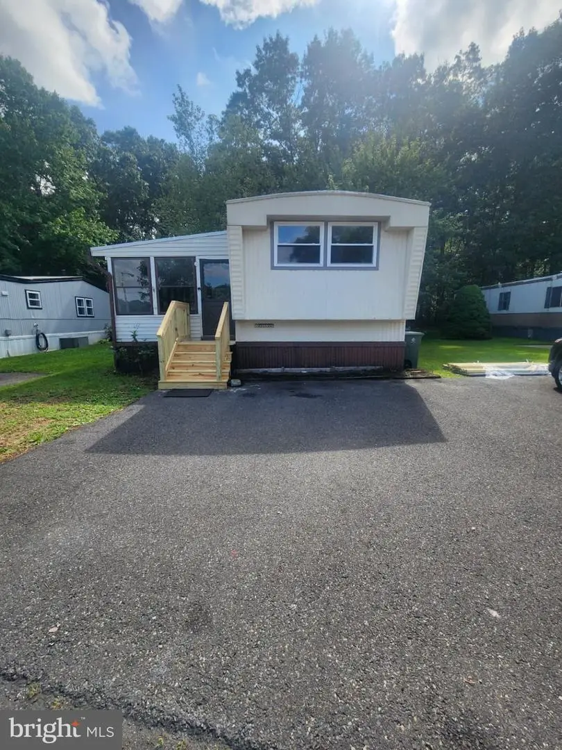 509 Cleveland Ave, Williamstown, NJ 08094 - #1