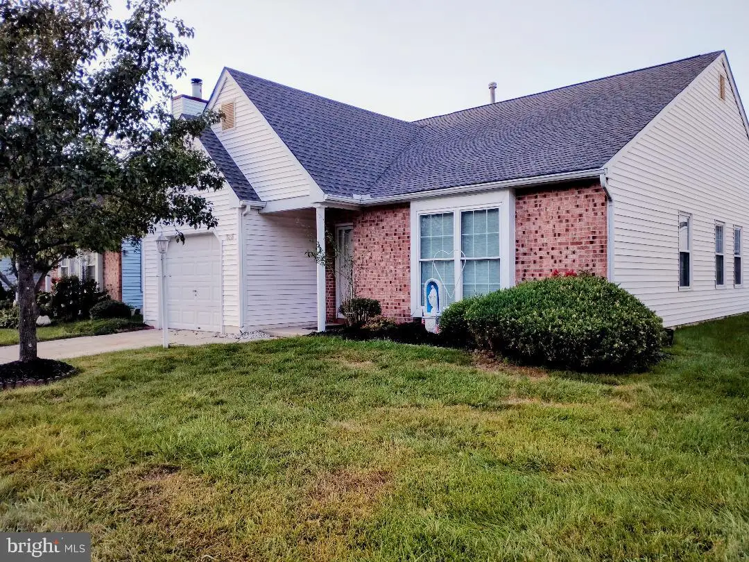 313 Martinique Dr, Williamstown, NJ 08094 - #1