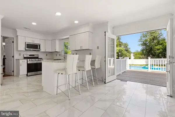 1405 Swan Ln, MULLICA HILL, NJ 08062
