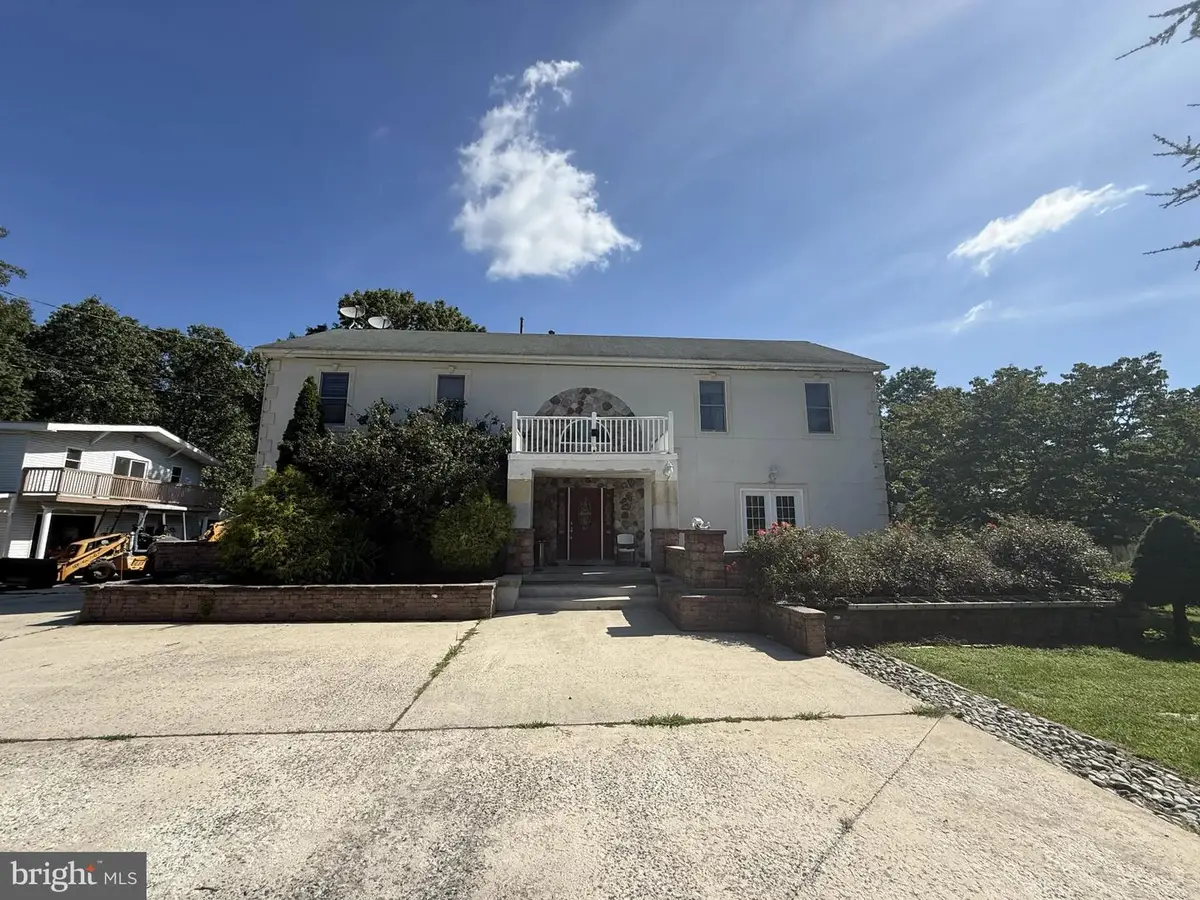 3056 Jackson Rd, Williamstown, NJ 08094 - #1