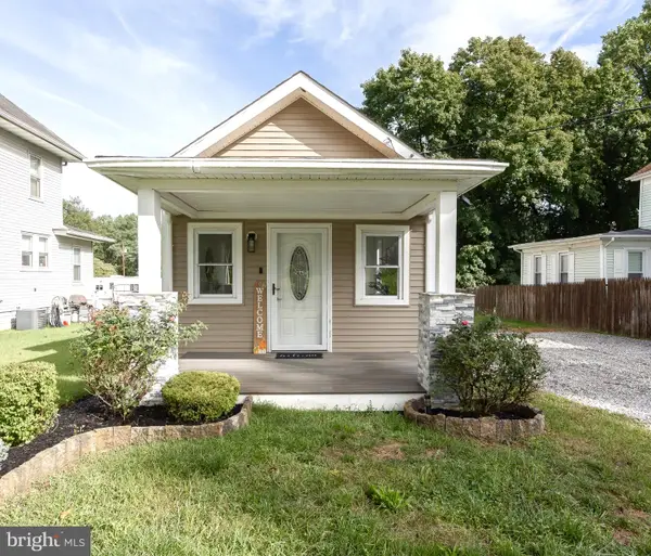 8 Columbia Ave, NEWFIELD, NJ 08344