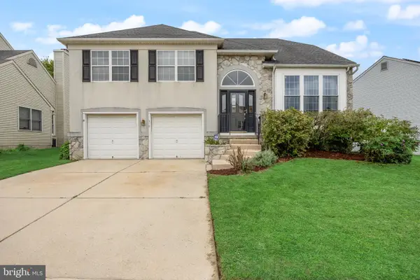 310 Sussex Ct, SWEDESBORO, NJ 08085