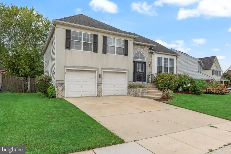 310 Sussex Ct, Swedesboro, NJ 08085 - #2